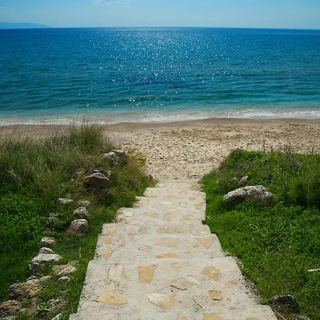 George Lourdata (Kefalonia)